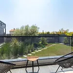 Villa Bellatrix In With Front And Sea View